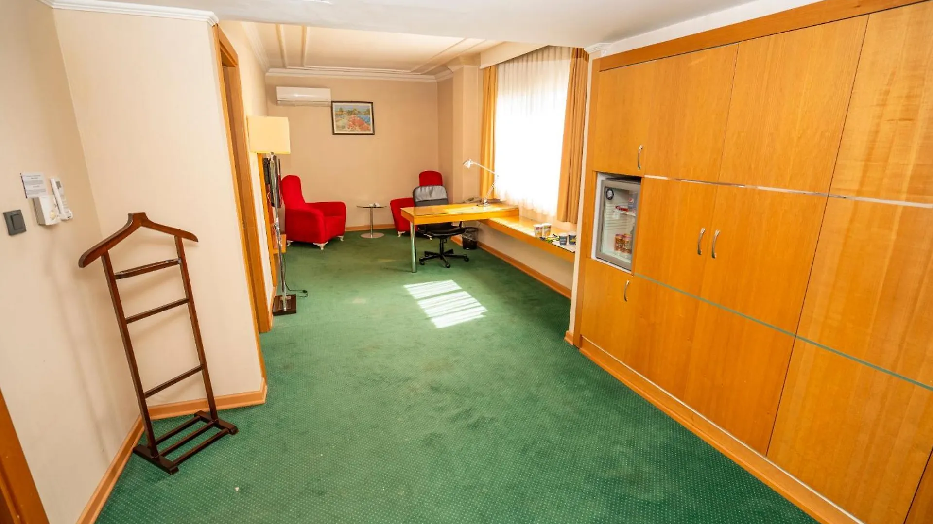 Anemon Kent Ege Otel Bornova