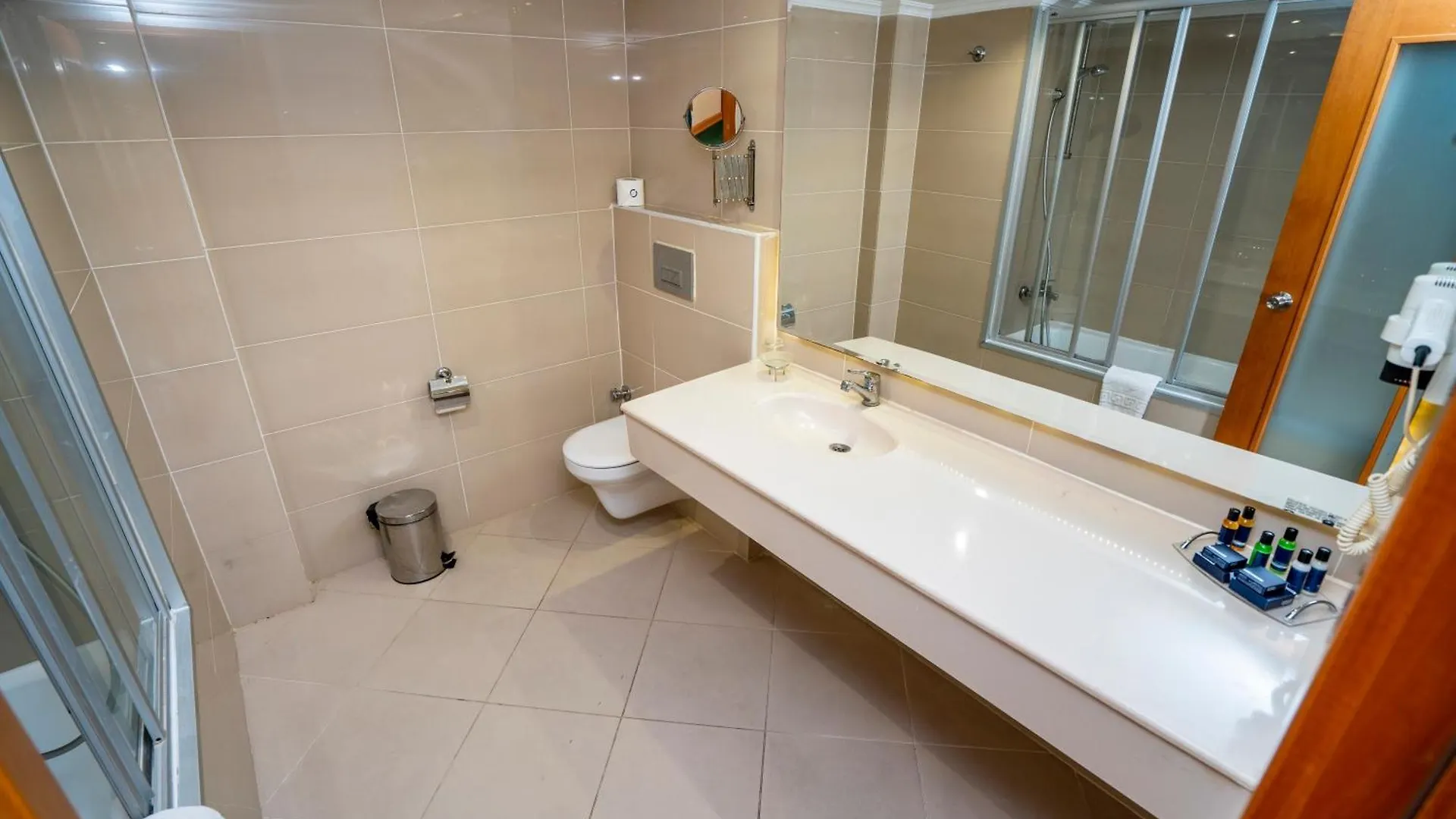 Anemon Kent Ege Otel Bornova